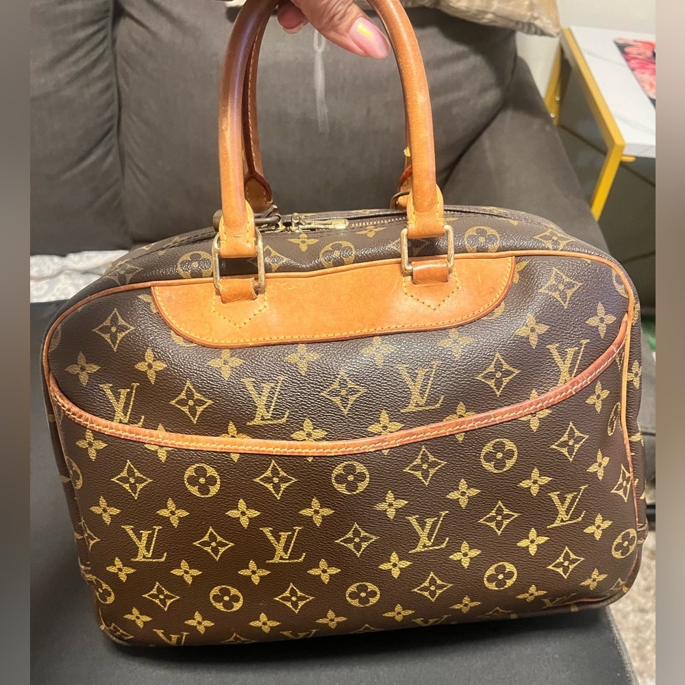 Authentic LOUIS VUITTON Monogram Deauville Hand Bag Brown with lock & key​